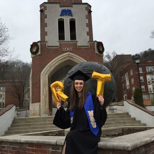 Meet your Posher, Danyelle